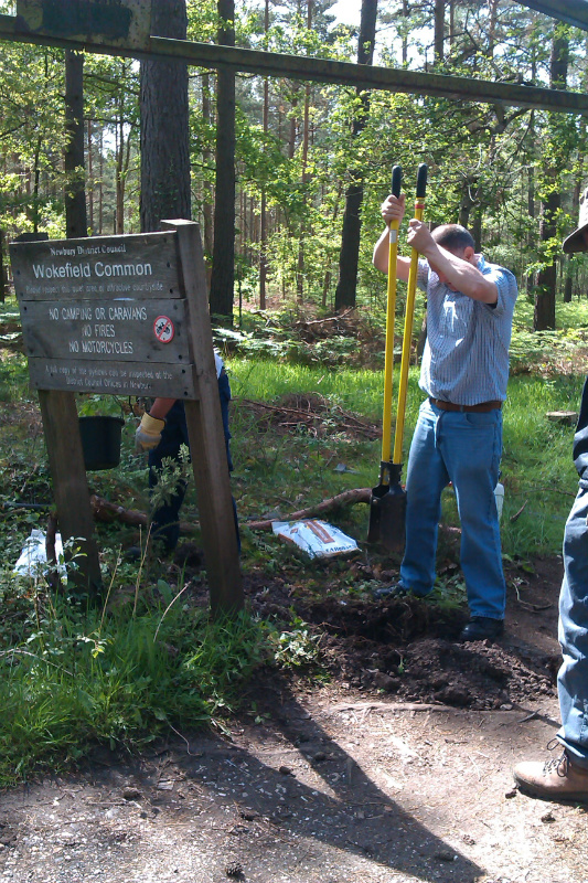 Volunteers clear ditch